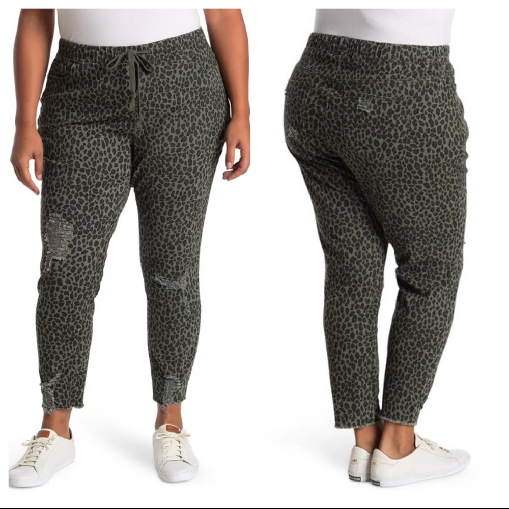ROYALTY FOR ME High Rise Twill Olive Cheetah Distressed Drawstring Jogger 3X NWT